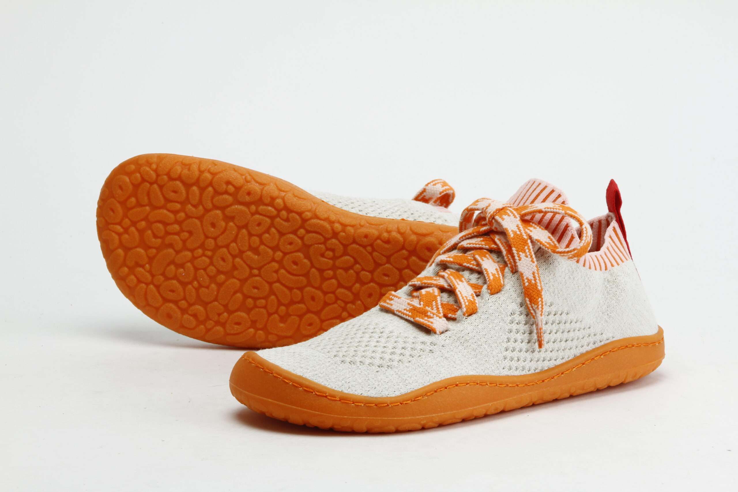 Essence_hemp-tencel_barfoot_orange-rose_view06 essence melocoton sambas the bambas