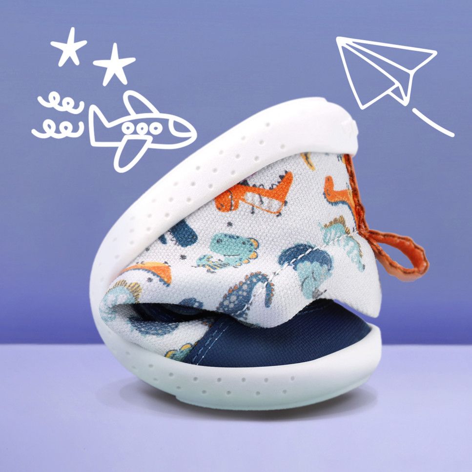 -soft-canvas-sneakers-for-children-242349-a Superge modri dinozavri